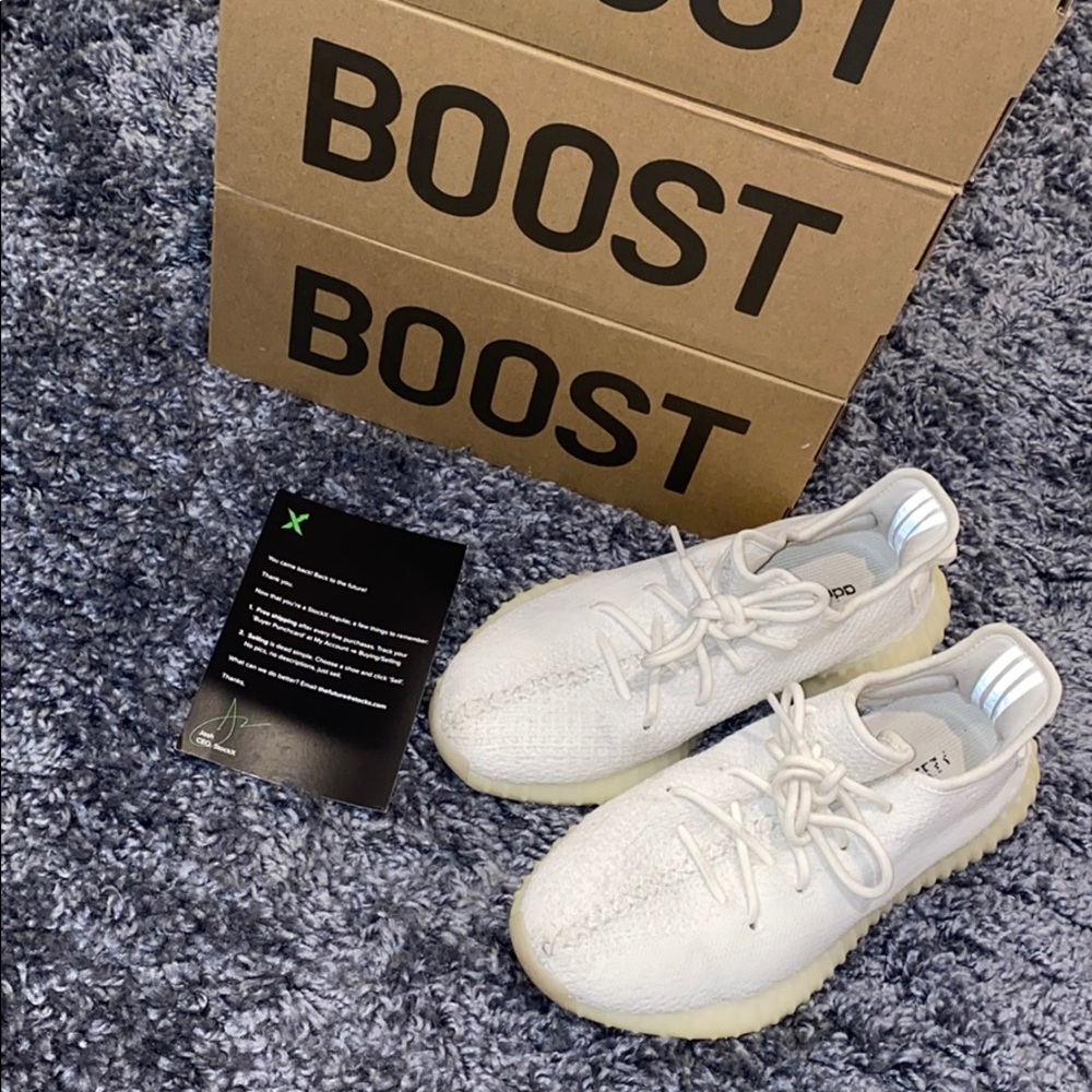 White Yeezy Boost 350